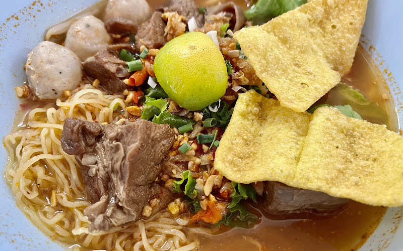 ร้านส้มตำอาหารอีสาน ตามสั่ง คุณหนึ่ง