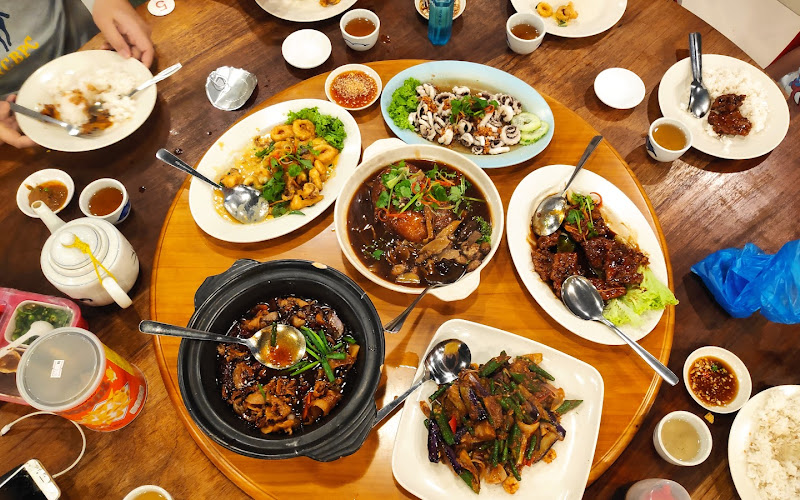 夜市海鲜冷气饭店 Nightlife Restaurant & Entertainment