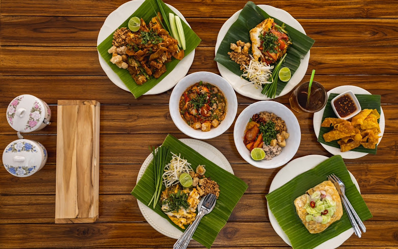 ร้านผัดไทยยายละม่อม