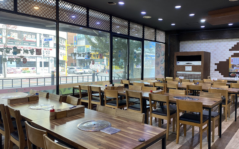 본가왕뼈감자탕 병점점