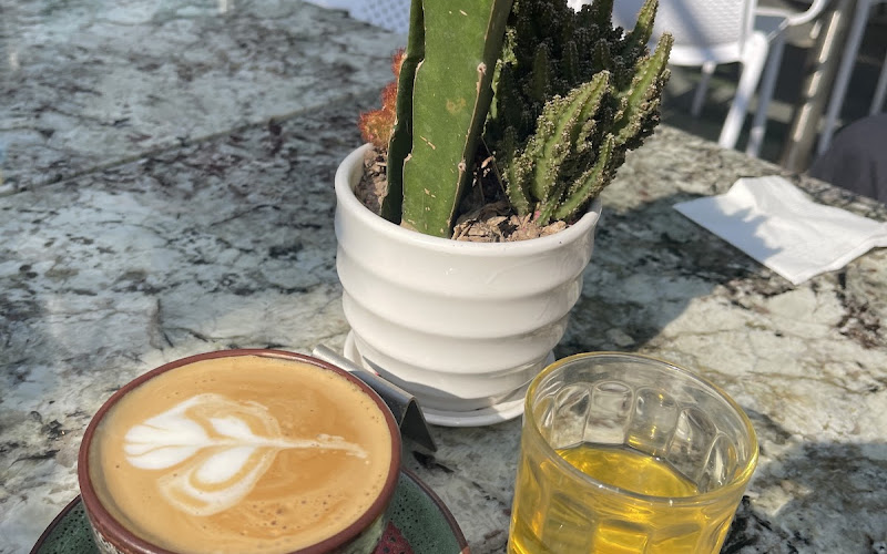 The Stars Coffee & Restaurant