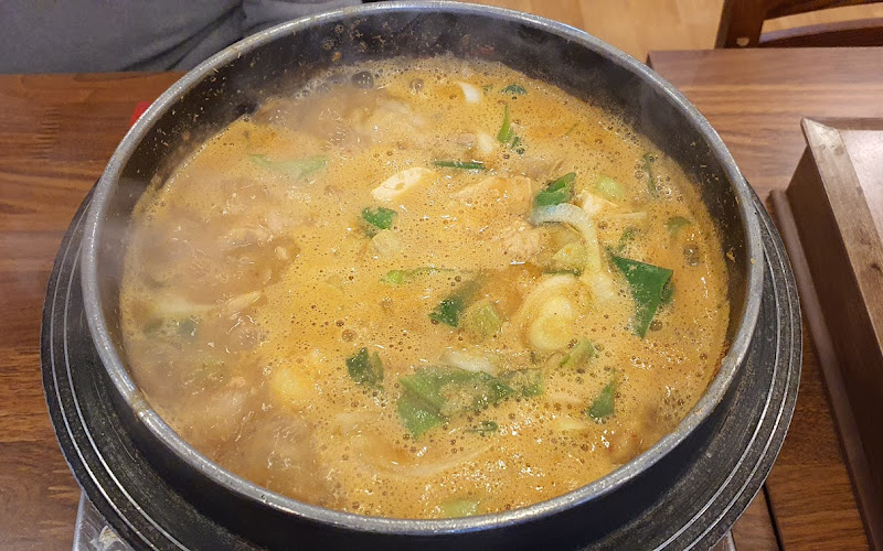 오동동아구할매집