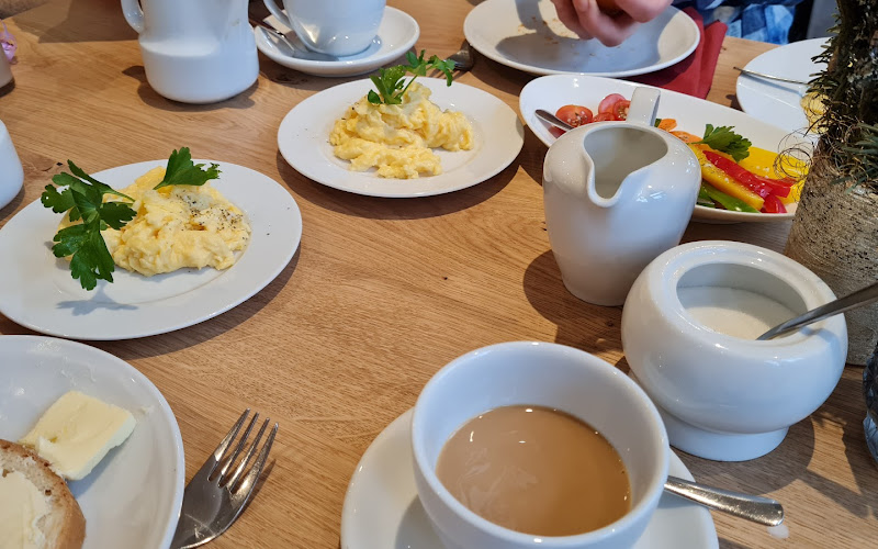 Lutz Zecher’s Café Ambiente