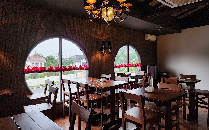 Restaurant Bar 9 玖 ( Taman Pelangi )