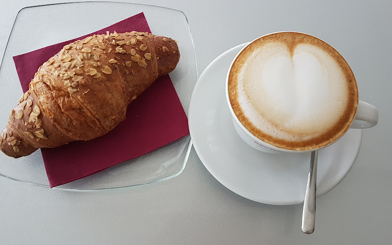 Live Café