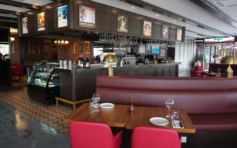 Les Bouchons Puteri Harbour