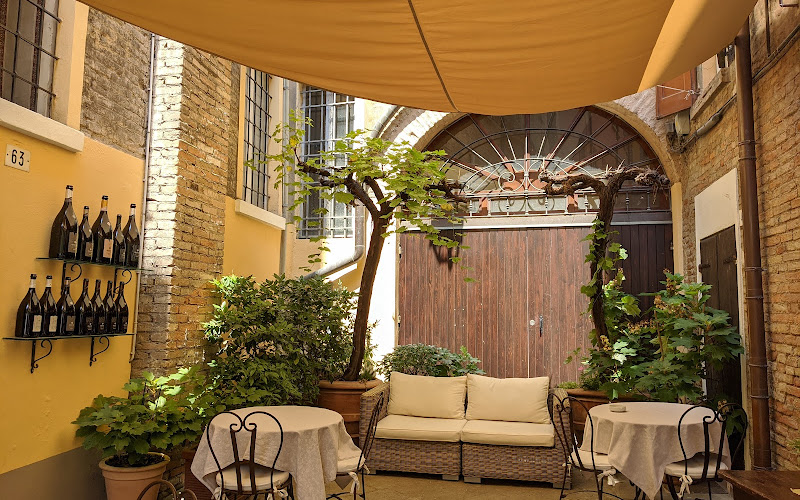 Salumeria Hosteria Giusti