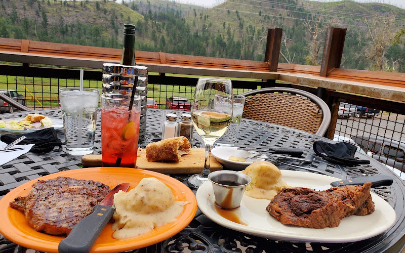 Molly Butler Lodge & Restaurant