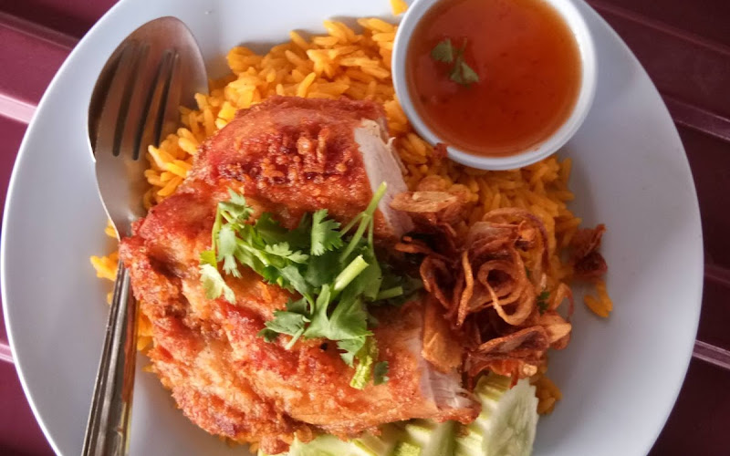 ร้านข้าวยำปักใต้