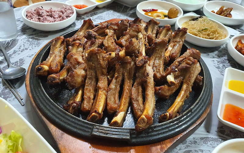 수억이네돈갈비