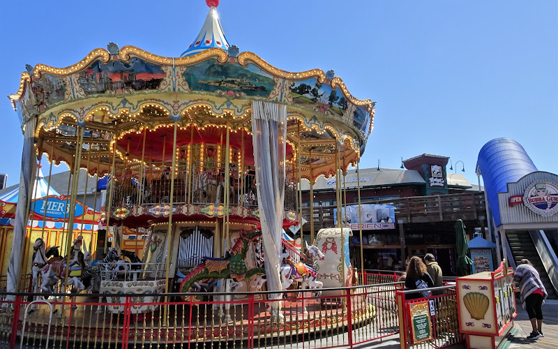San Francisco Carousel & Bay Plunge at Pier 39