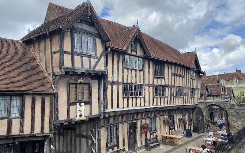 萊斯特爵士醫院