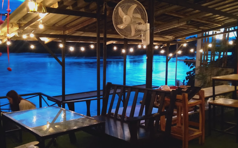 90's HOME BAR