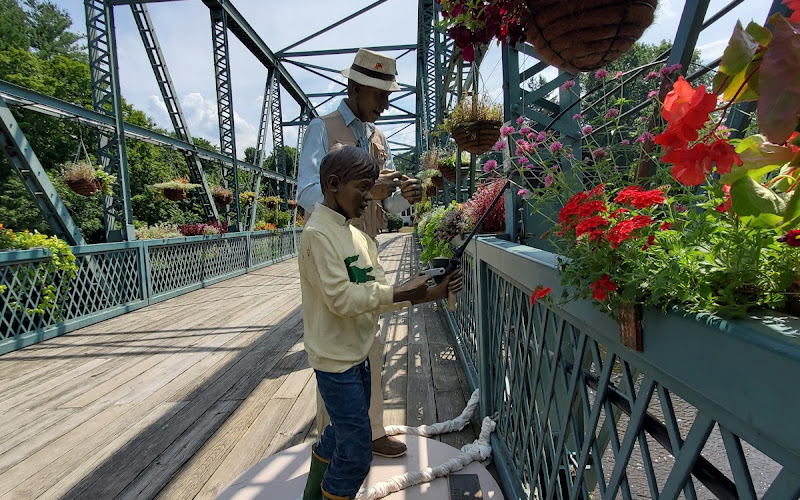Drake Hill Flower Bridge