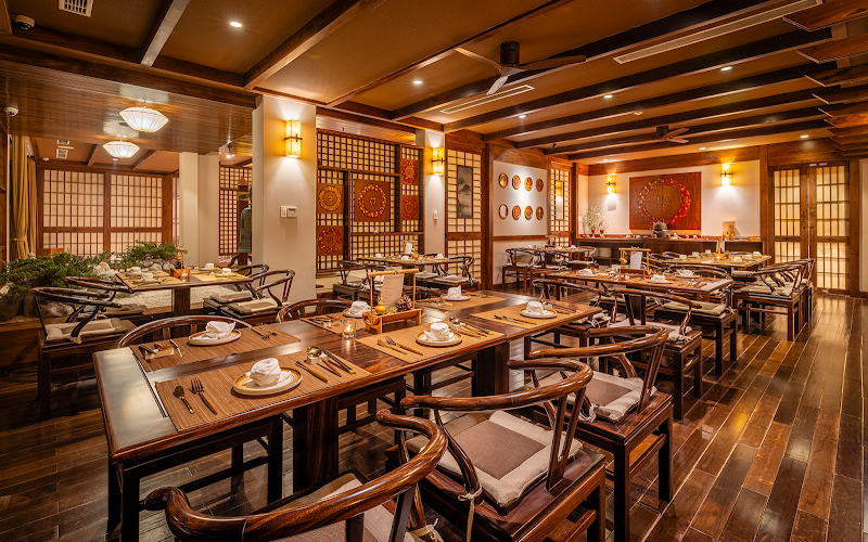 Mani Vegetarian Dining House & Padme Tea Garden by Maha Mangala