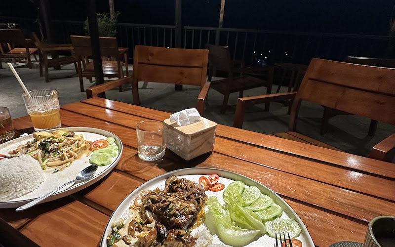 Hiên Homestay,Coffee & Restaurant