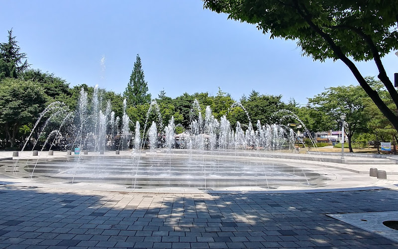 와룡공원(와룡위공원)