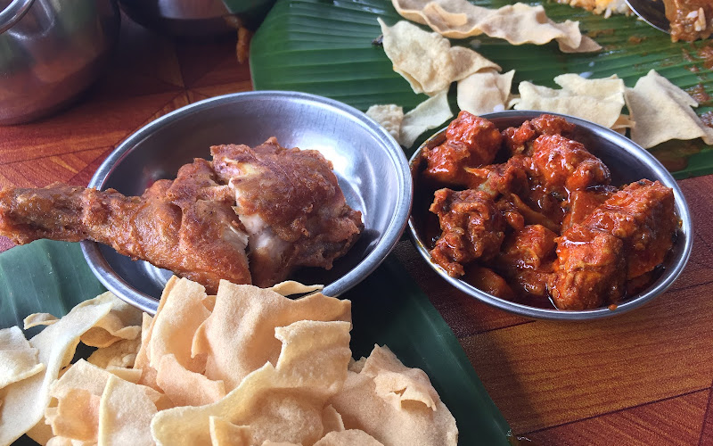 Kedai Makan Daun Pisang Santhi