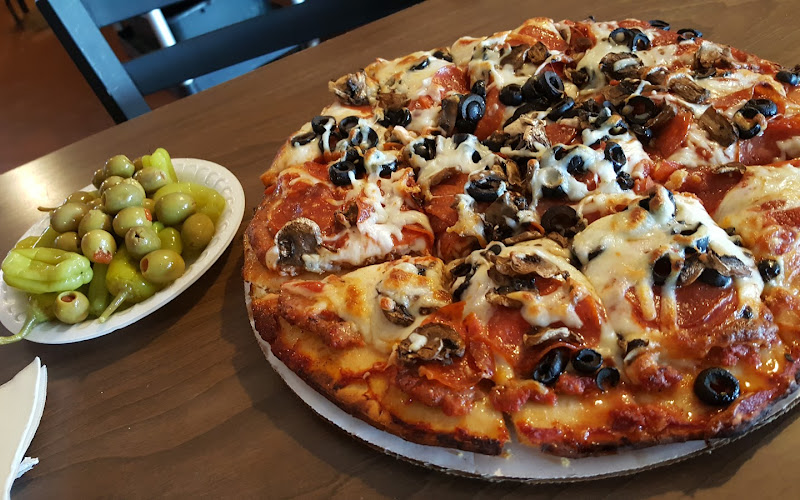 Exlines' Best Pizza in Town - Raleigh