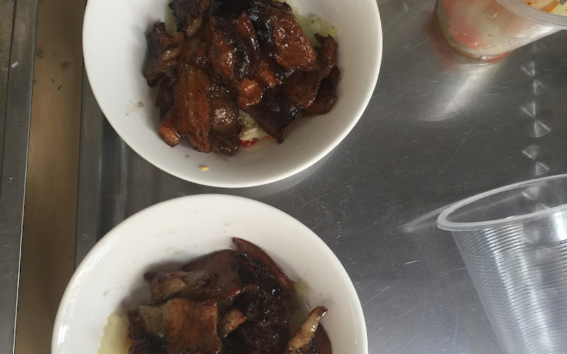 Bánh mì trứng - xôi chả - bánh bao 64 Phương Liệt