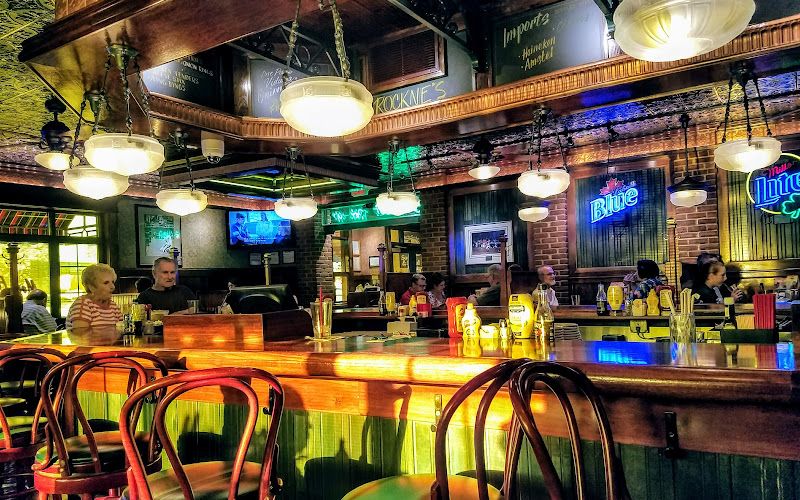 Rockne's N Canton