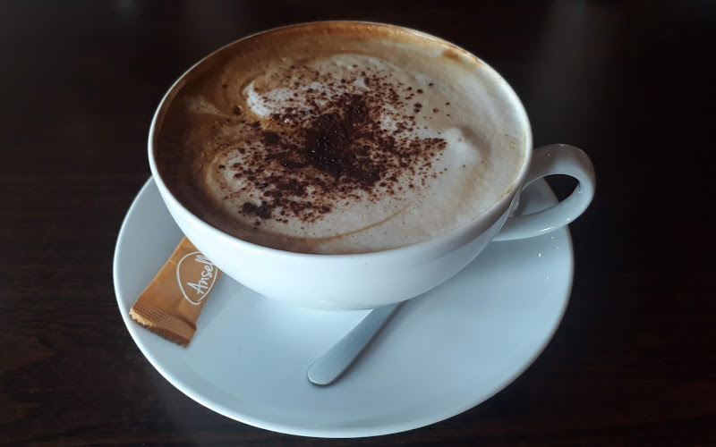 Bee Coffee&Bakehouse