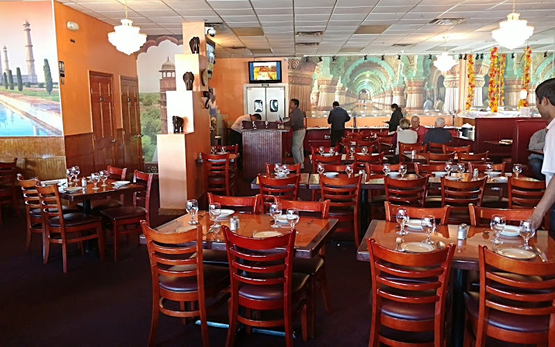 BOMBAY GRILL - INDIAN RESTAURANT