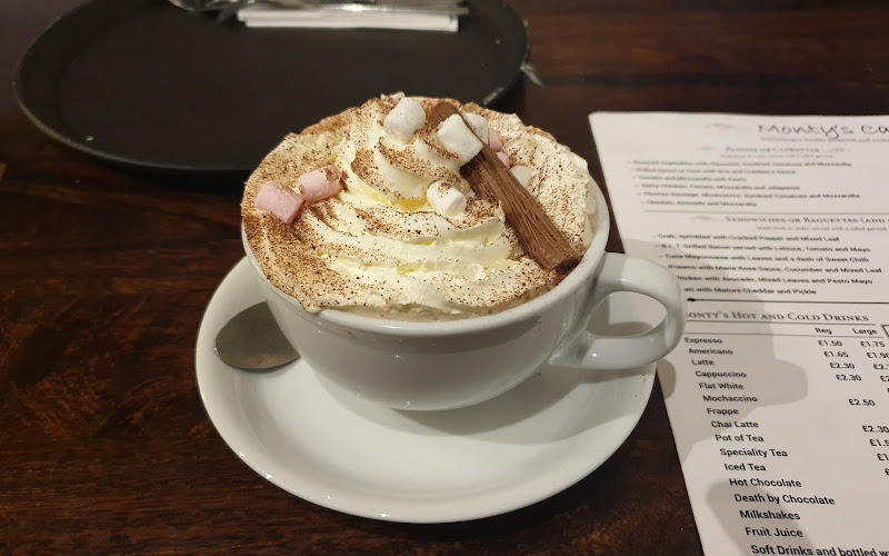Monty's Café