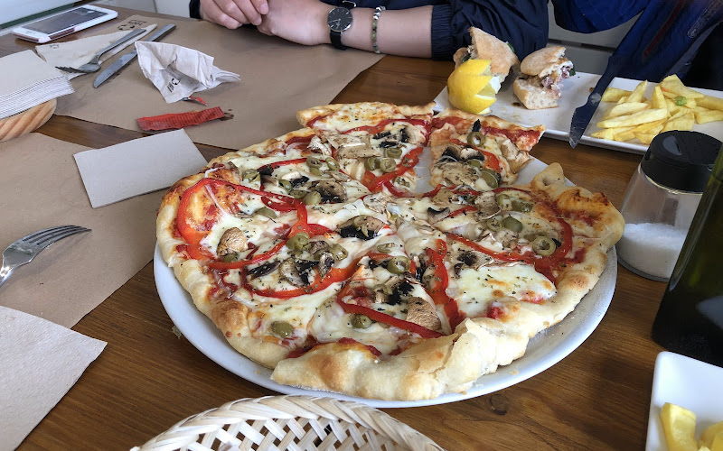 Restaurante & Bar A BRANA