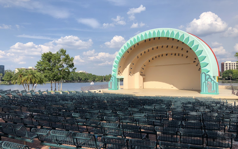 Lake Eola Park