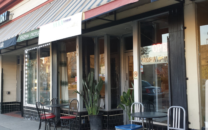 Lula Restaurant