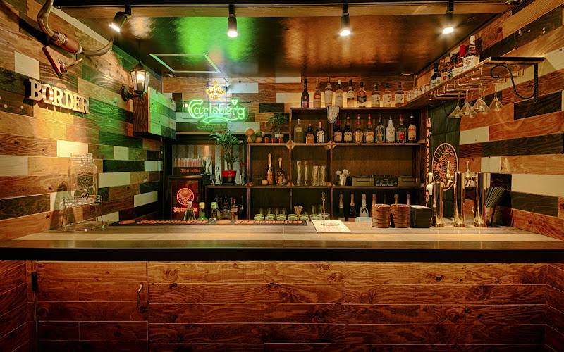 Bar & Restaurant BORDER