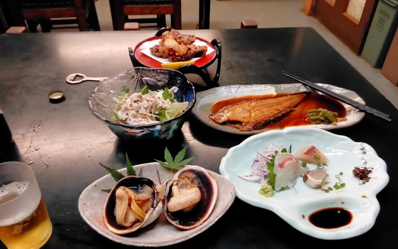 食堂と民宿 いらご すなば