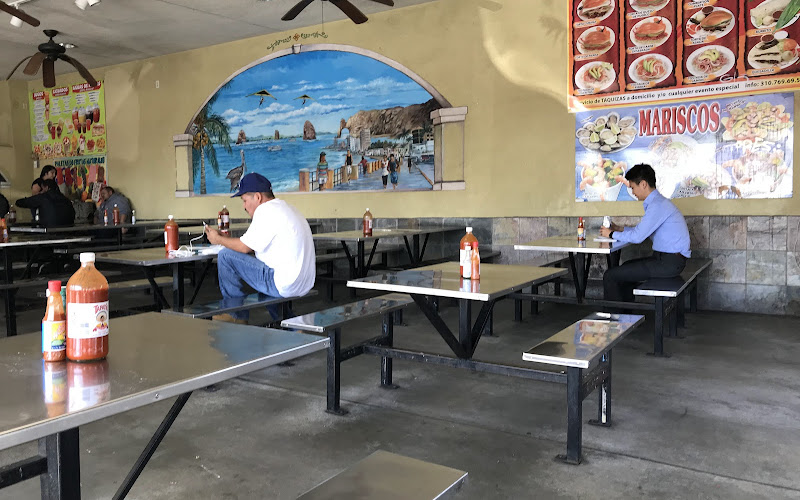 Taco's & Mariscos El Antojito