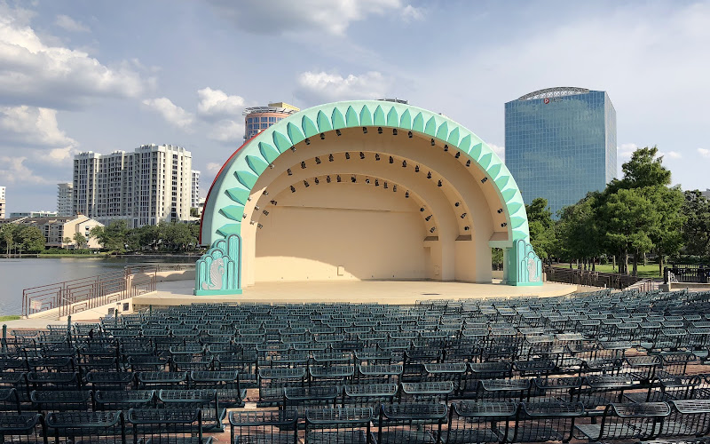 レイク・エオラ・ノースウェスト・ローン