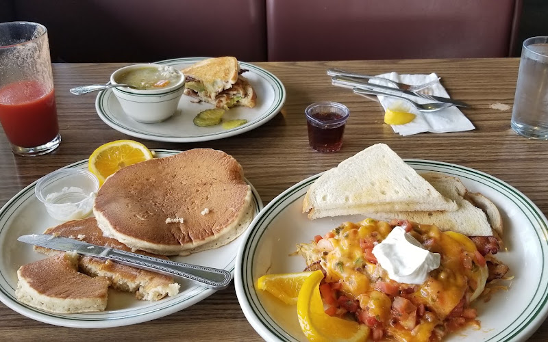 Boulevard Cafe & Grill