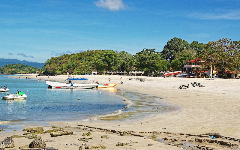 Pantai Tengah