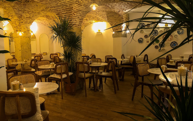 Breakfast Lovers Alfama