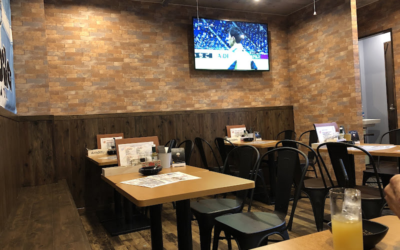 クラフトビール×バル BEER BAR XYZ（エックスワイズィー）