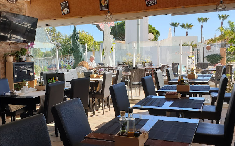 Teaser´s Restaurant and bar