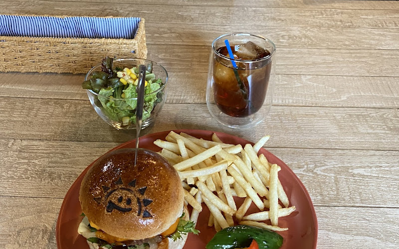 Burger & Dining Sunny Journey