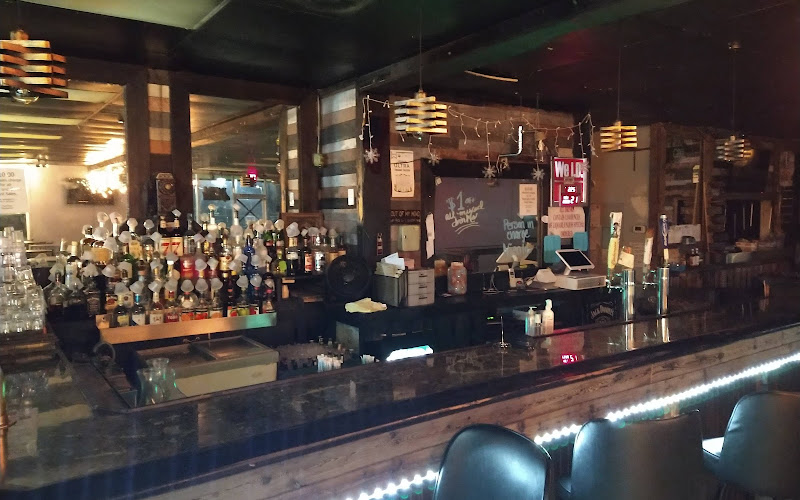HWY 67 Roadhouse Bar and Grill