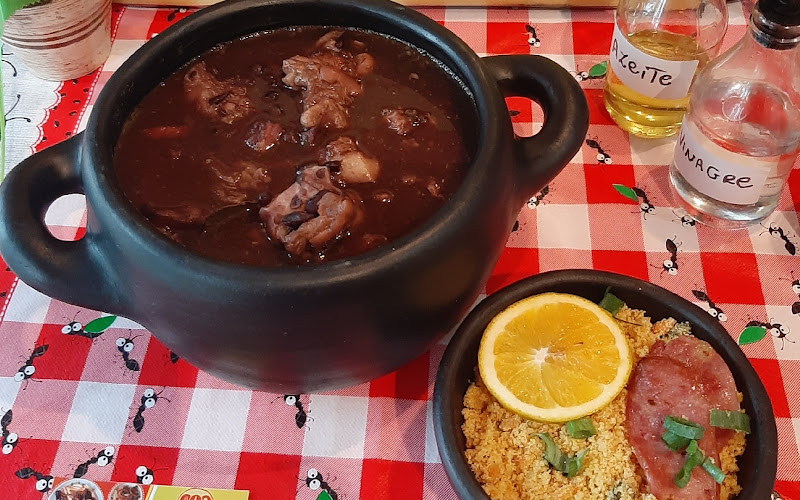 Marmitaria Comida Caseira