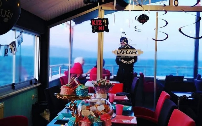 LAFLAFA PLUS CAFE MUDANYA