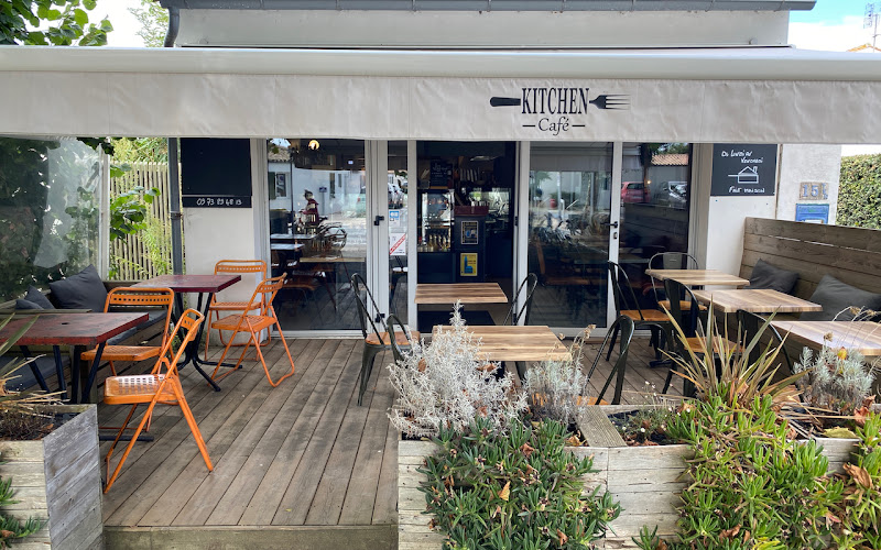 Kitchen café