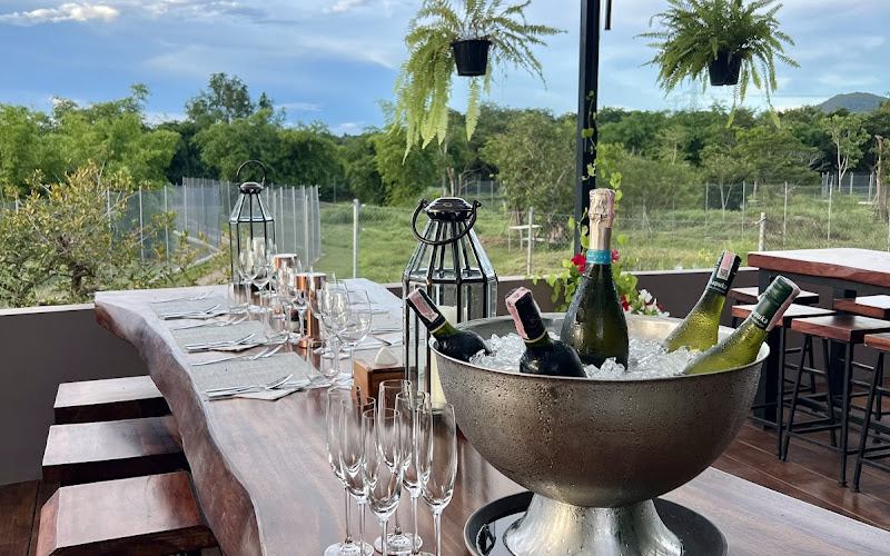 Stripes Restaurant and Thailand Tiger Rescue Centre