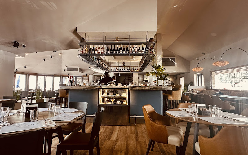 Madison House Nikkei - Cocina - Barra