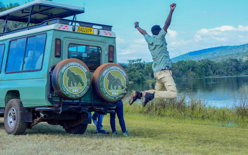 ゴーイーラ・エクスペディション・サファリス