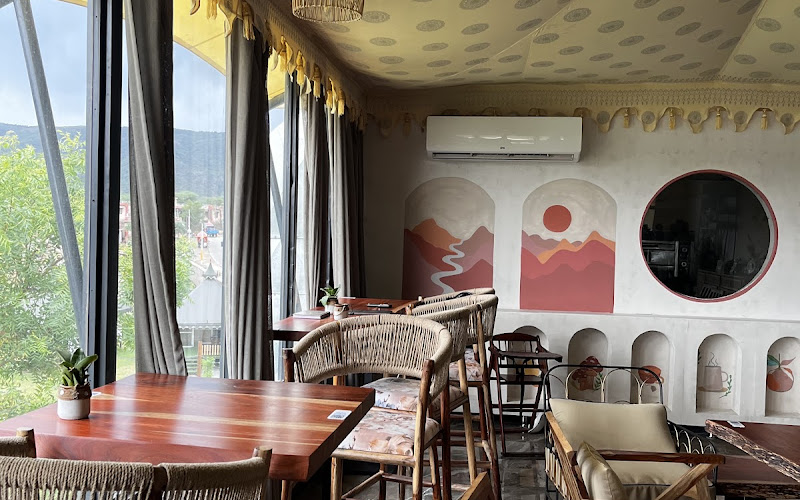 SOL HOUSE CAFE by RAWAI