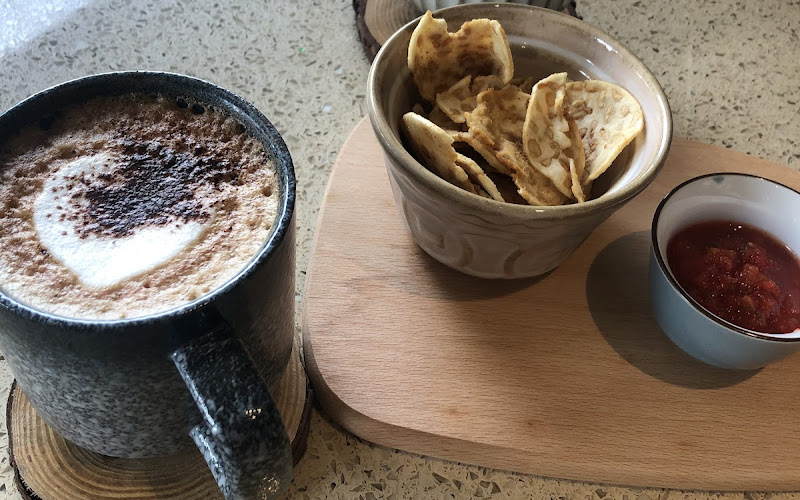 A Little Bud Florist Cafe